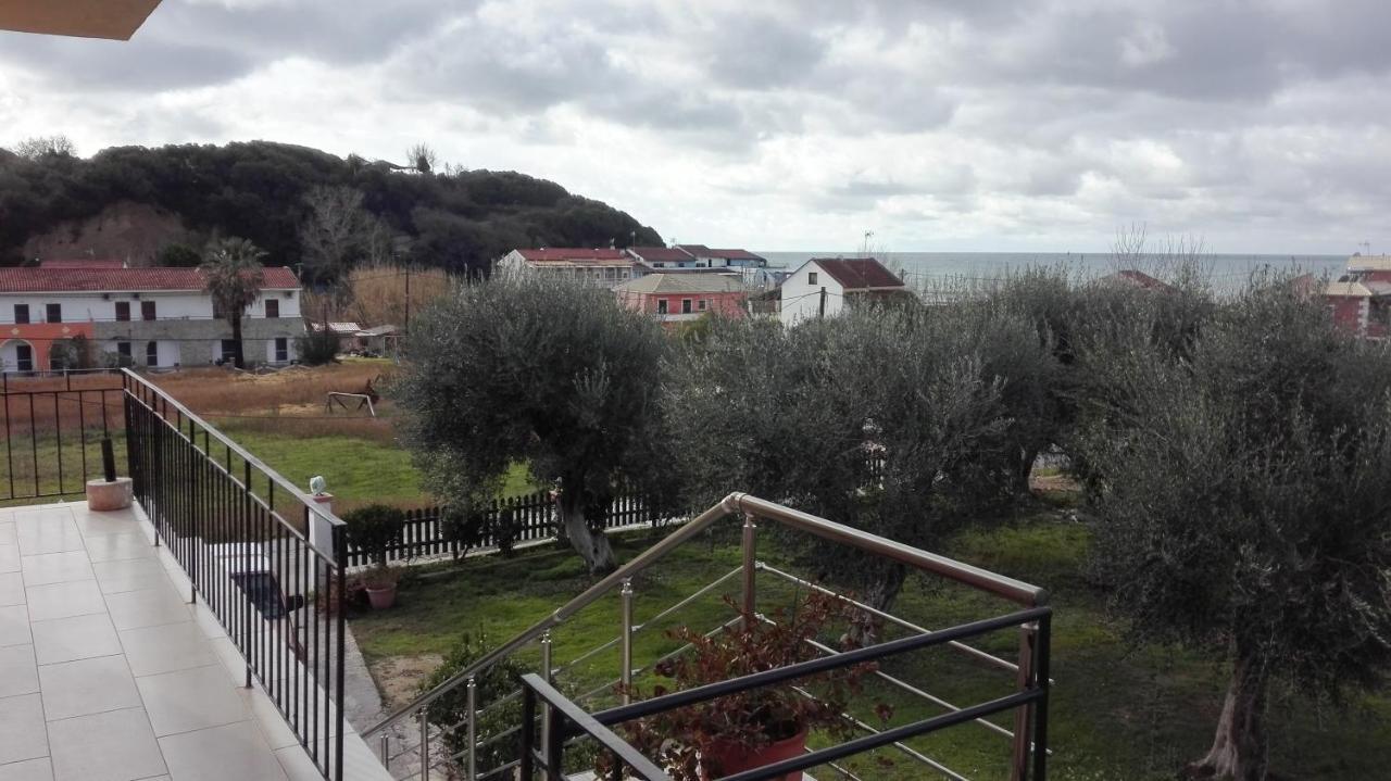 Olive House Bed & Breakfast Marathias Exterior foto